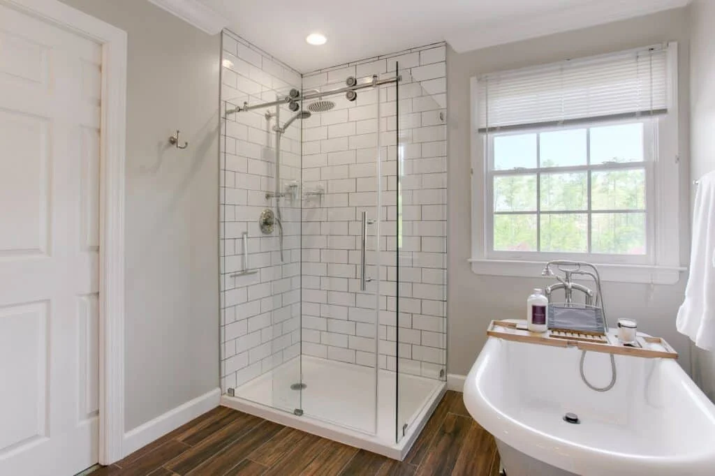 Walk-In Shower Remodeling and Tub-to-Shower Conversions in San Antonio, TX